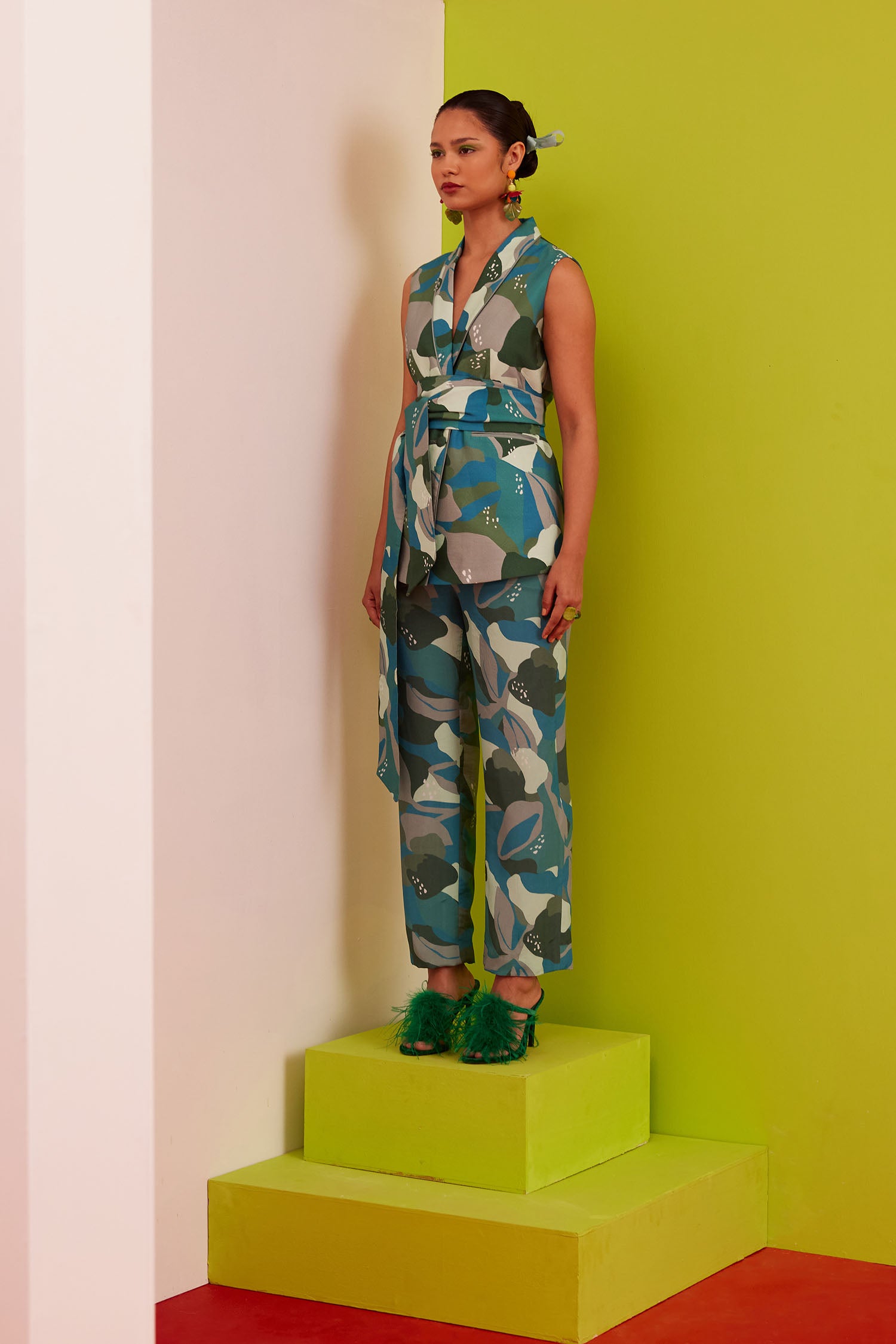 Dan-Dan Printed Pant Suit