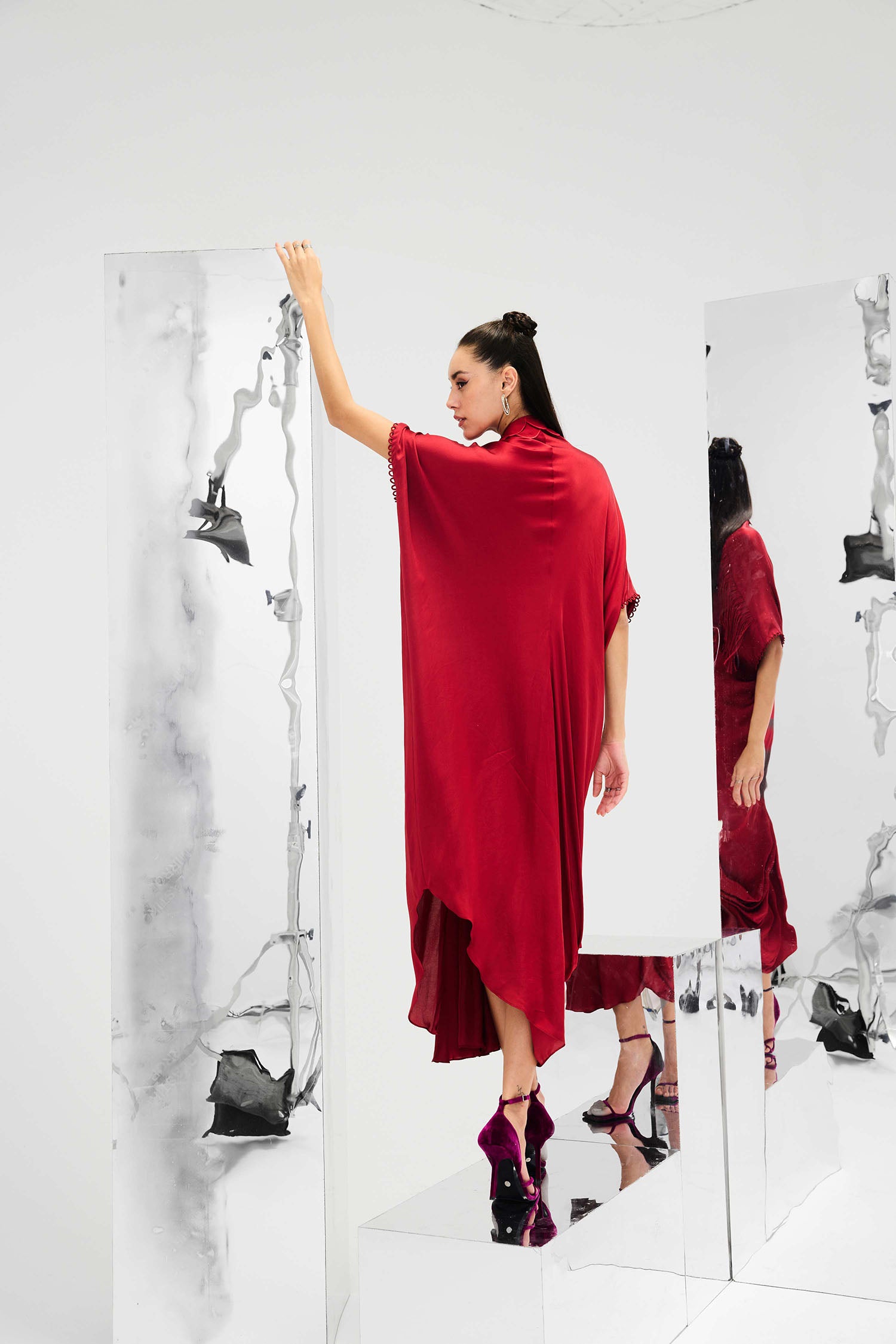 Indy Handcrafted Fringed & Scalloped Neck Draped Kaftan