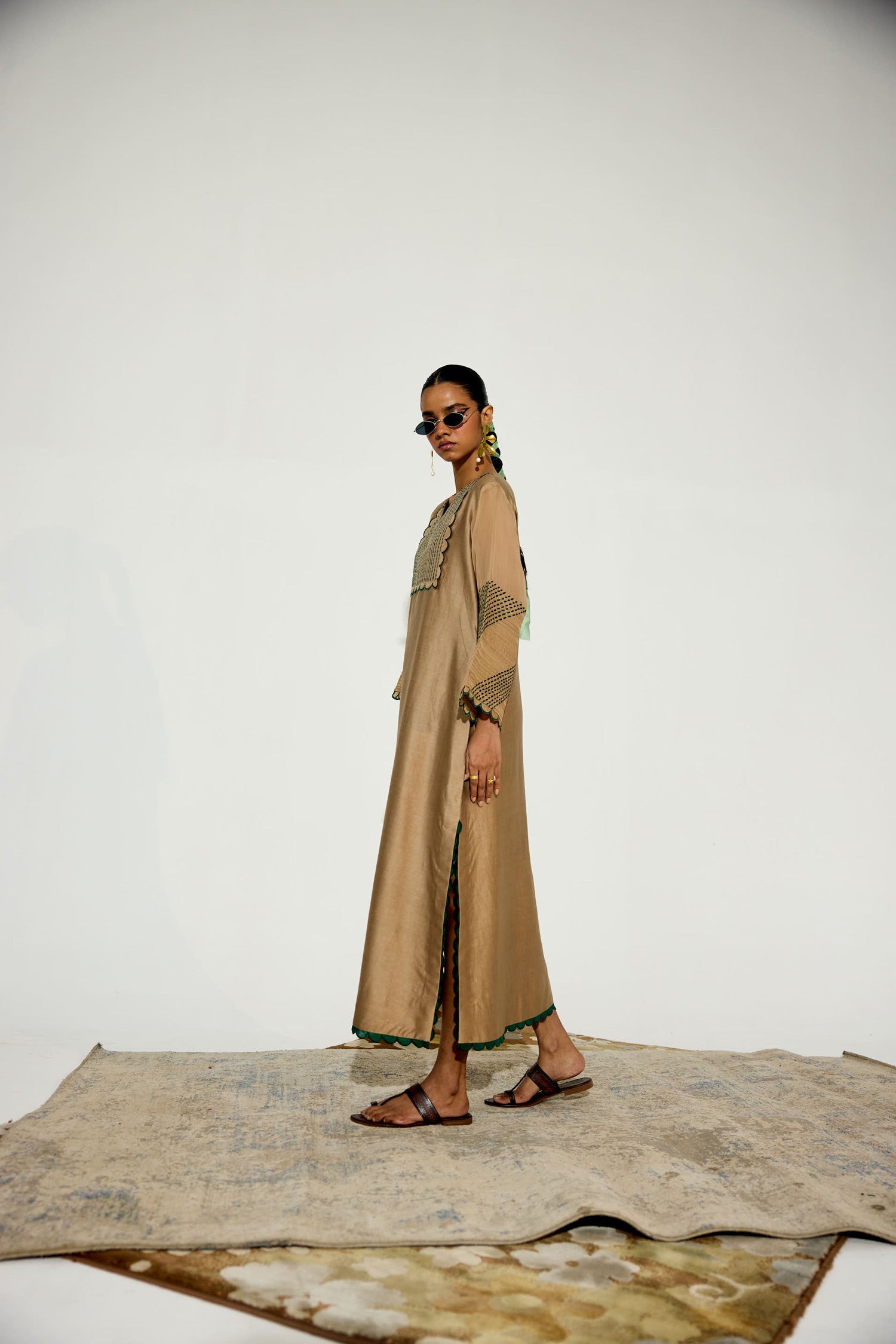 Paloma - Vintage Beige Kaftan Straight Dress
