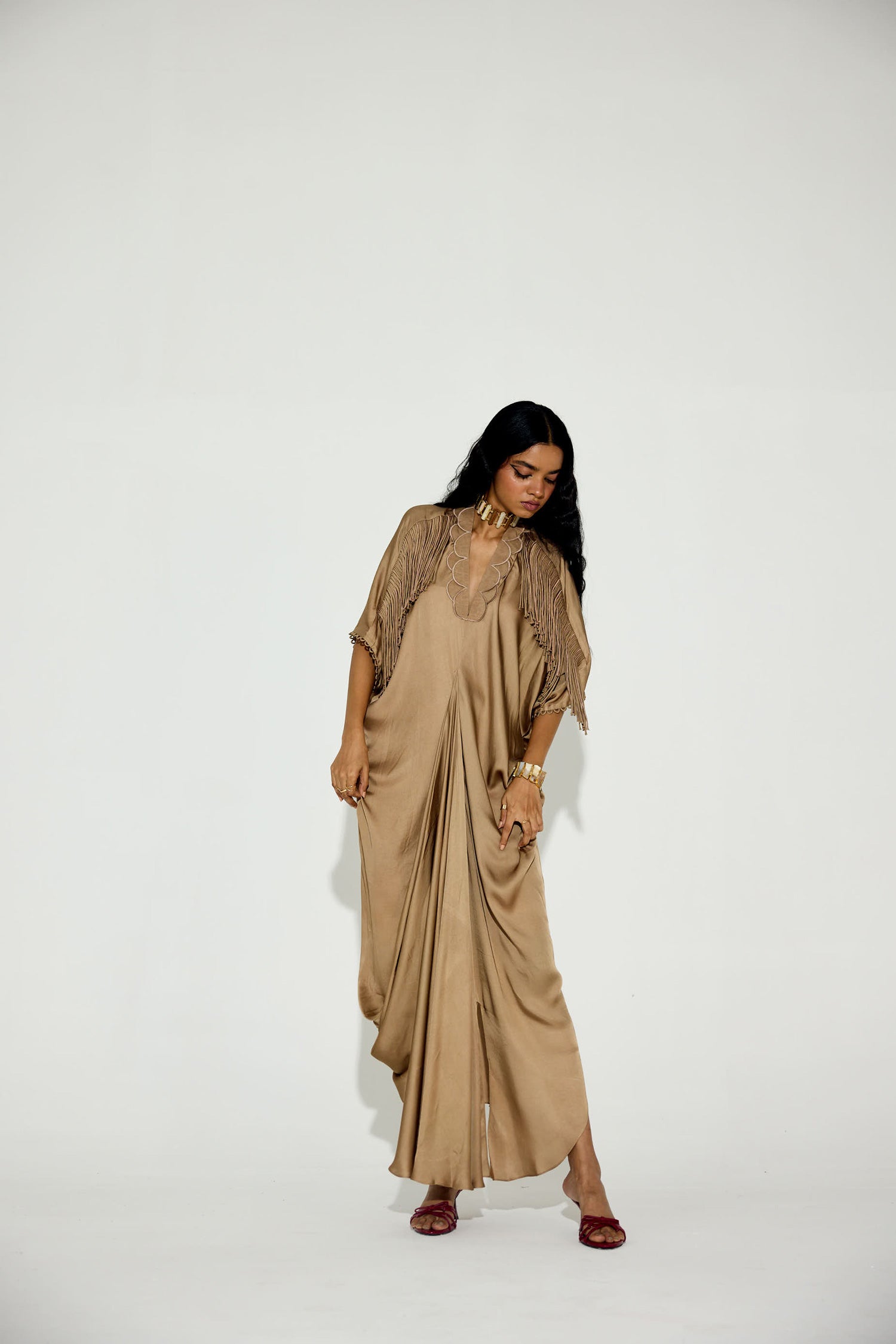 Indy Handcrfated Fringed & Scalloped Neck Draped Kaftan