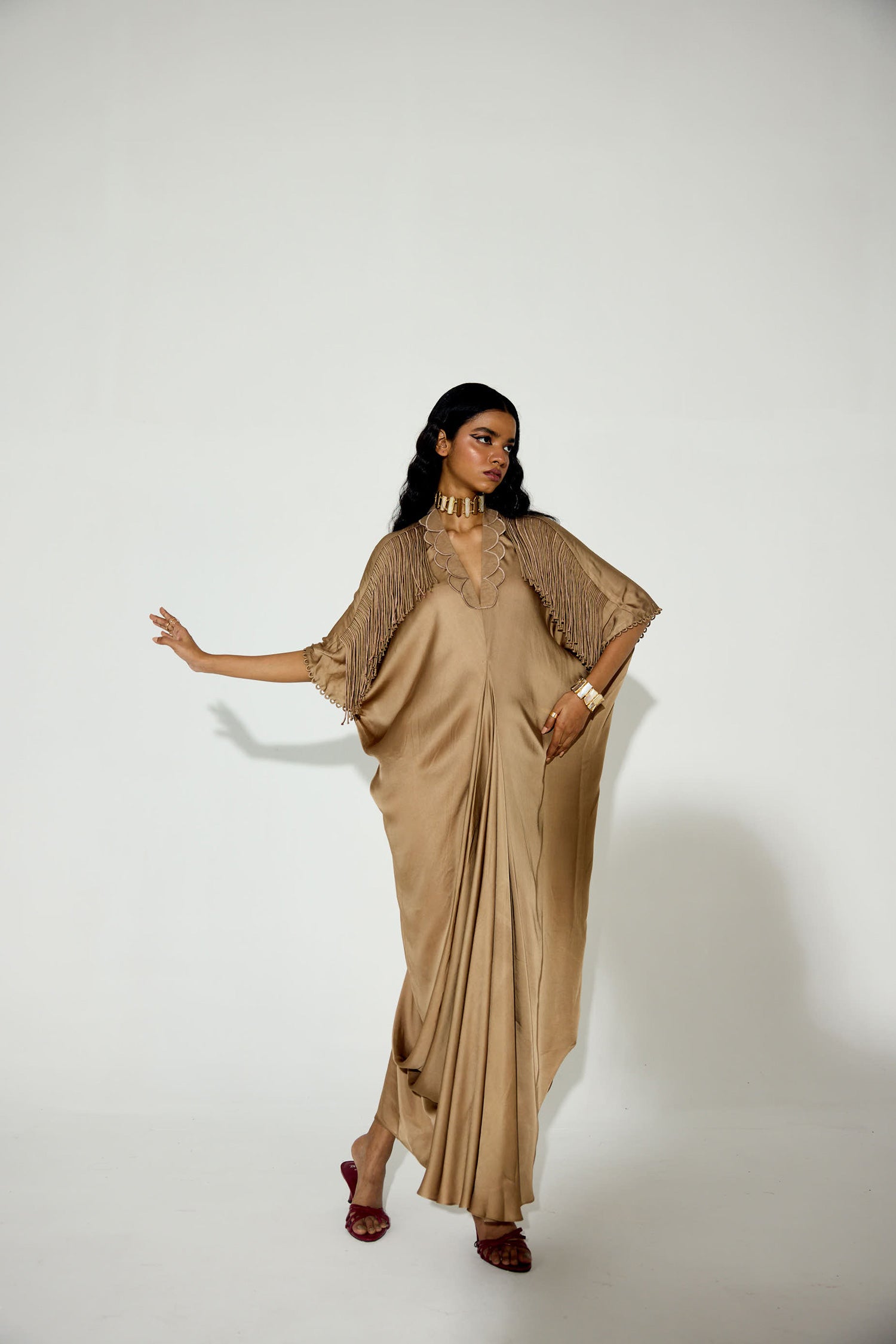 Indy Handcrfated Fringed & Scalloped Neck Draped Kaftan