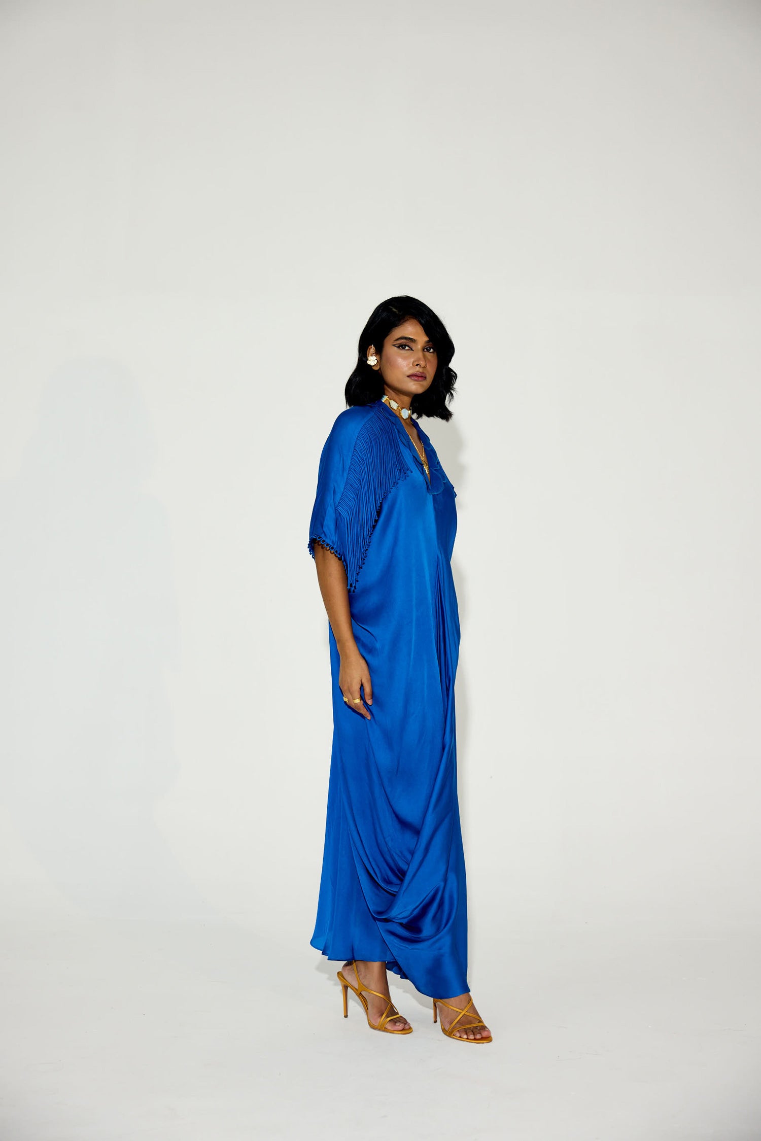 Indy Handcrfated Fringed & Scalloped Neck Draped Kaftan