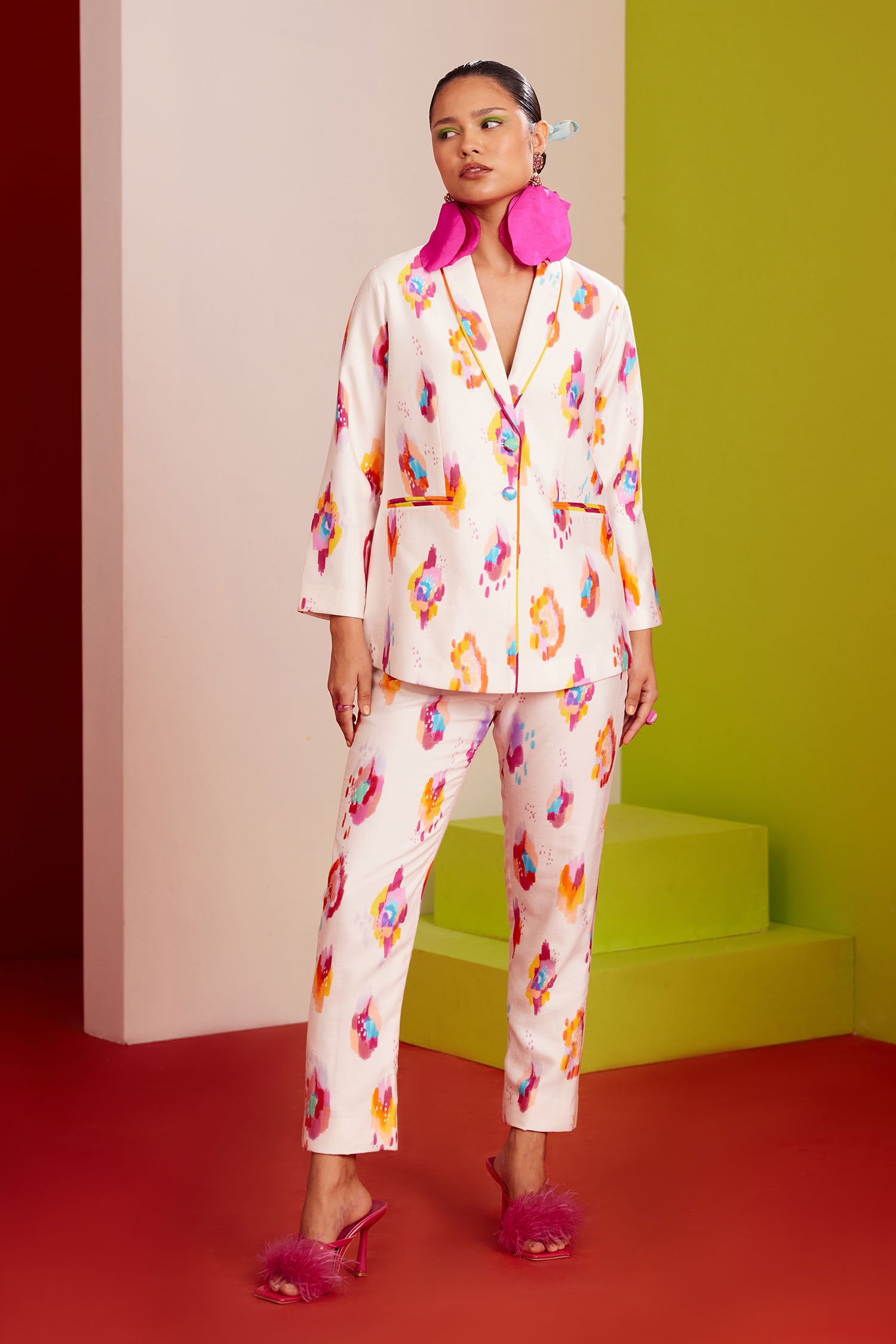 Dan-Dan Printed Pant Suit