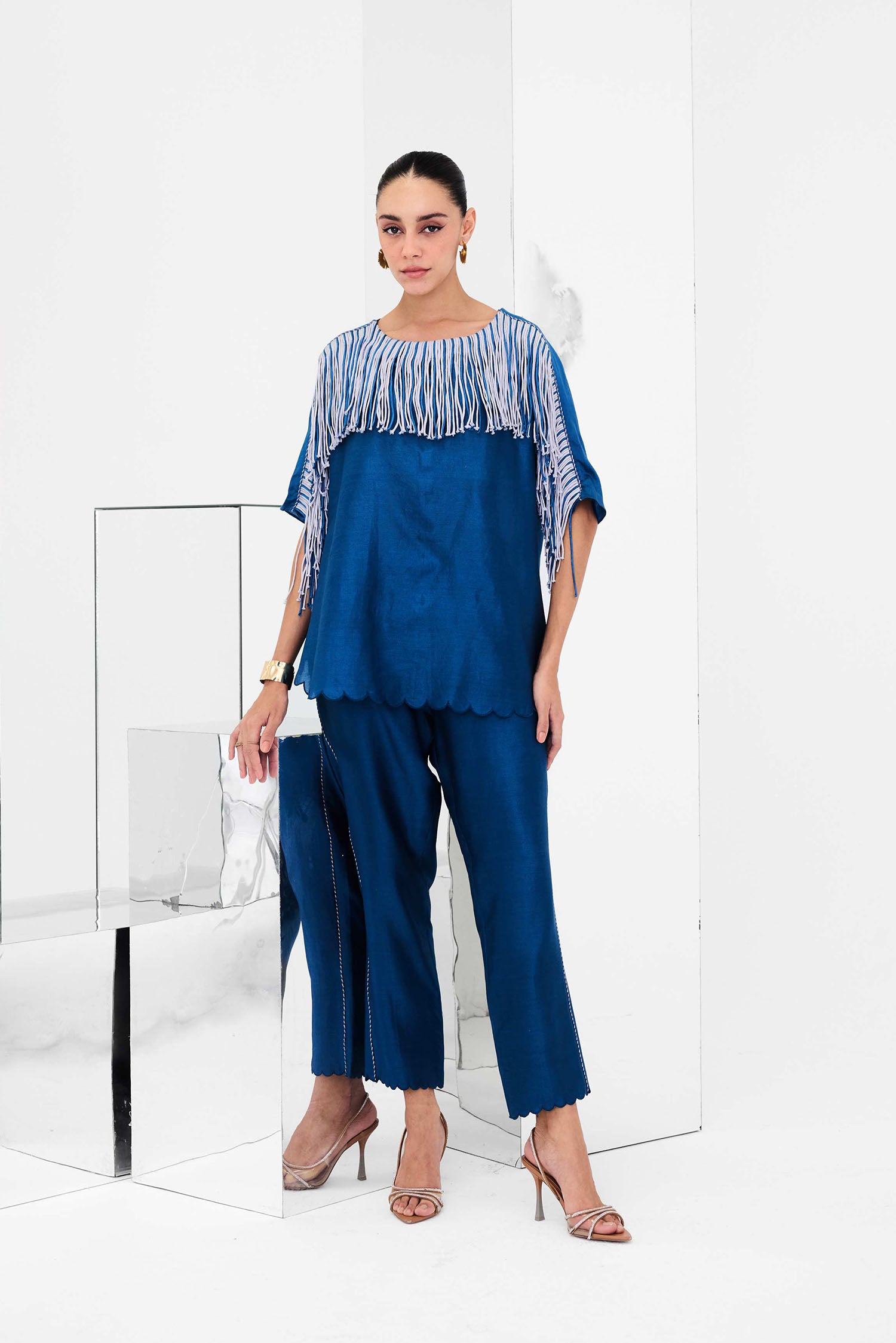 Ema Handcrafted Fringed Boxy Set