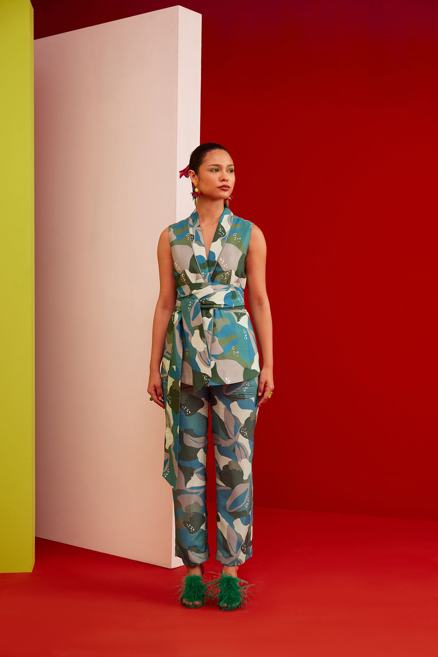 Dan-Dan Printed Pant Suit