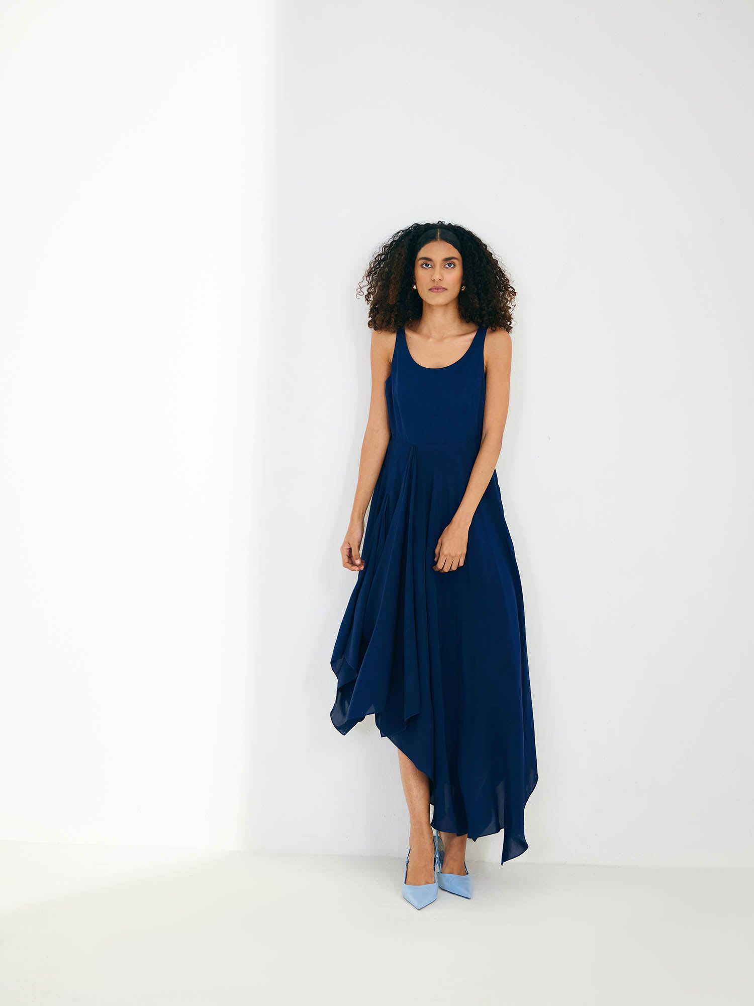 Jelo Color Blocked Cape Dress