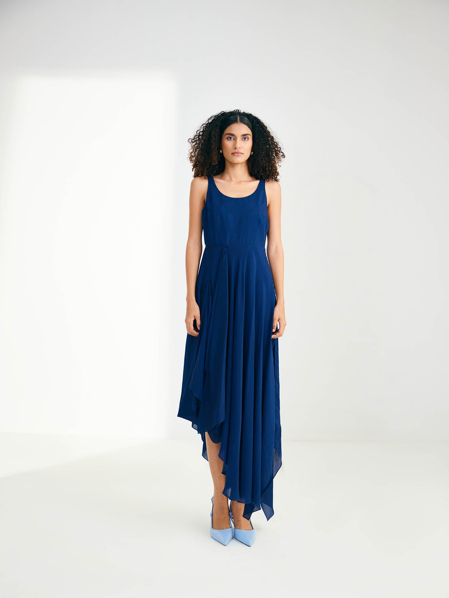 Jelo Color Blocked Cape Dress