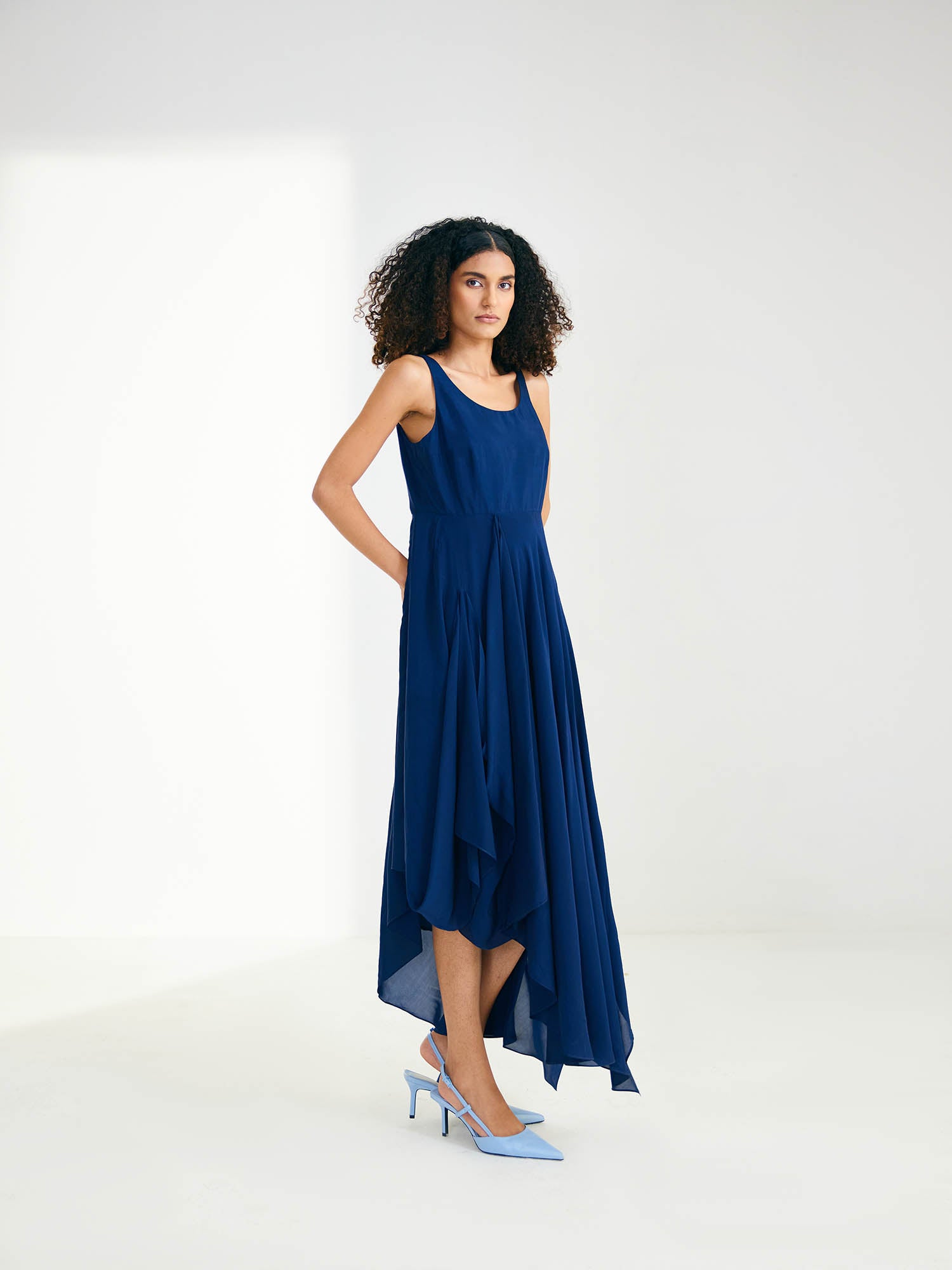Jelo Color Blocked Cape Dress