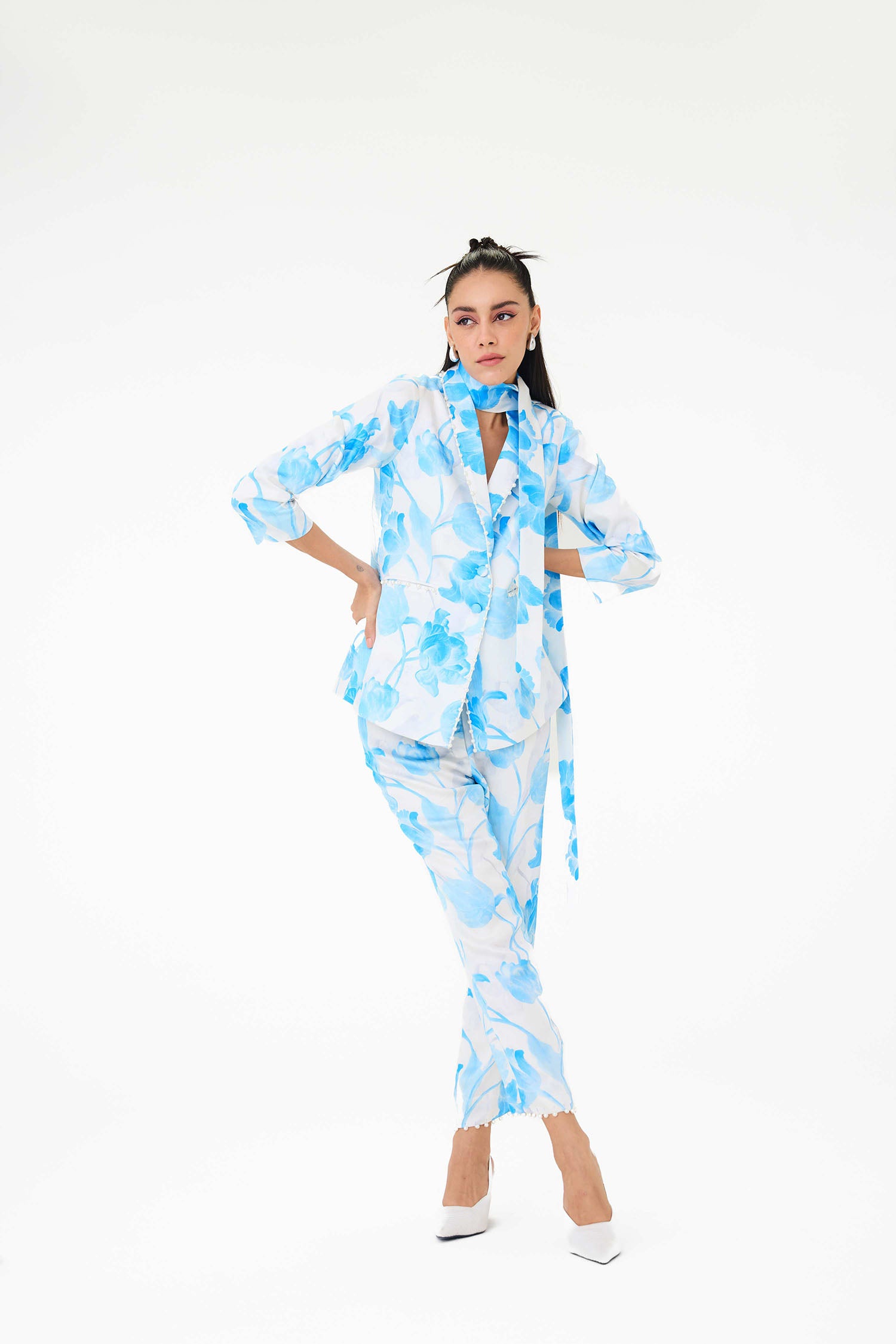 Frisco Tulipa Printed Blazer Set