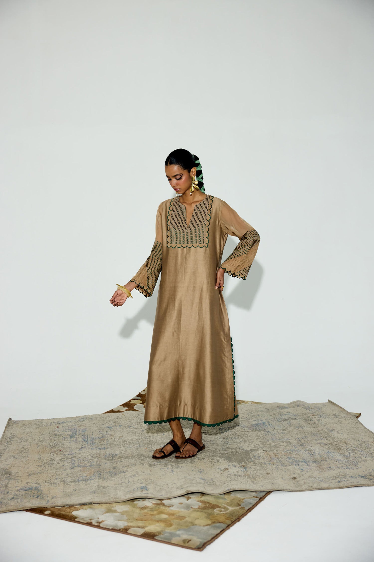 Paloma - Vintage Beige Kaftan Straight Dress