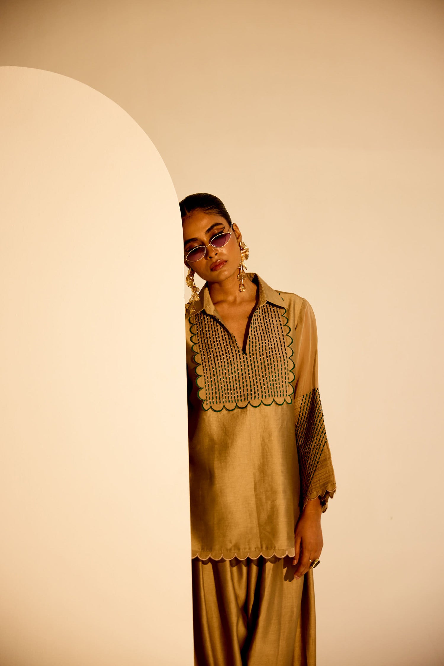 Zara Farshi Co-ord (Vintage Beige)