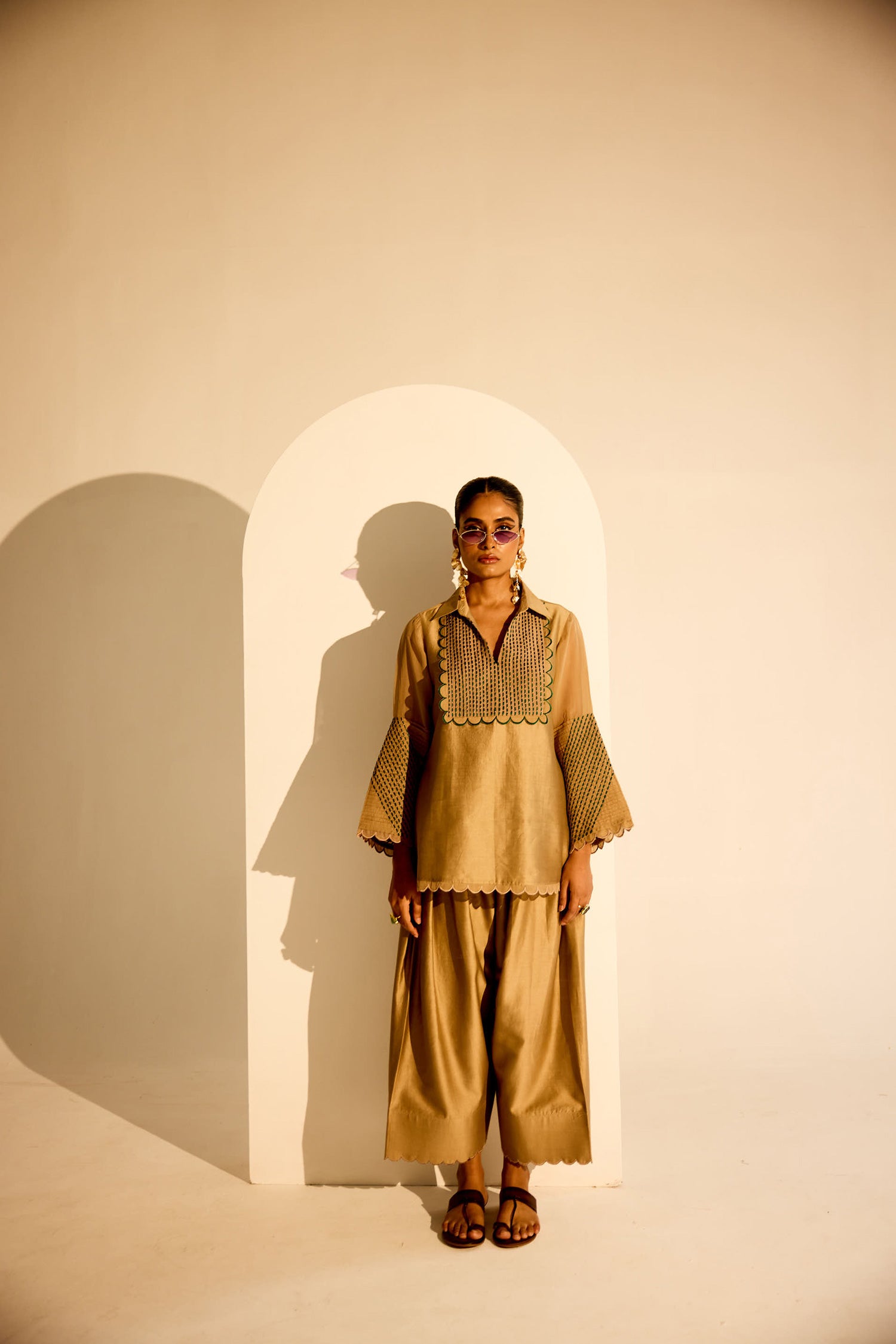 Zara Farshi Co-ord (Vintage Beige)