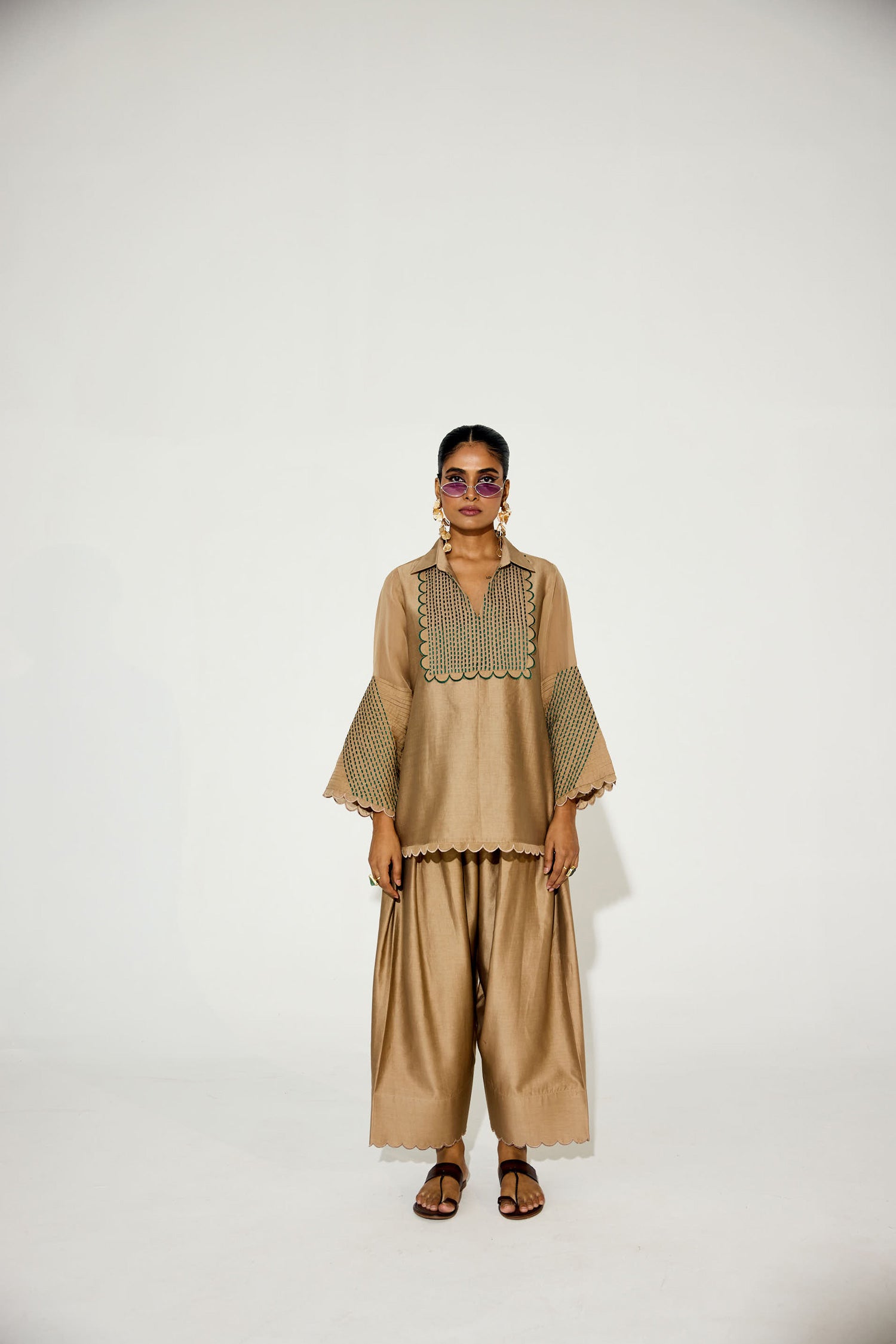 Zara Farshi Co-ord (Vintage Beige)