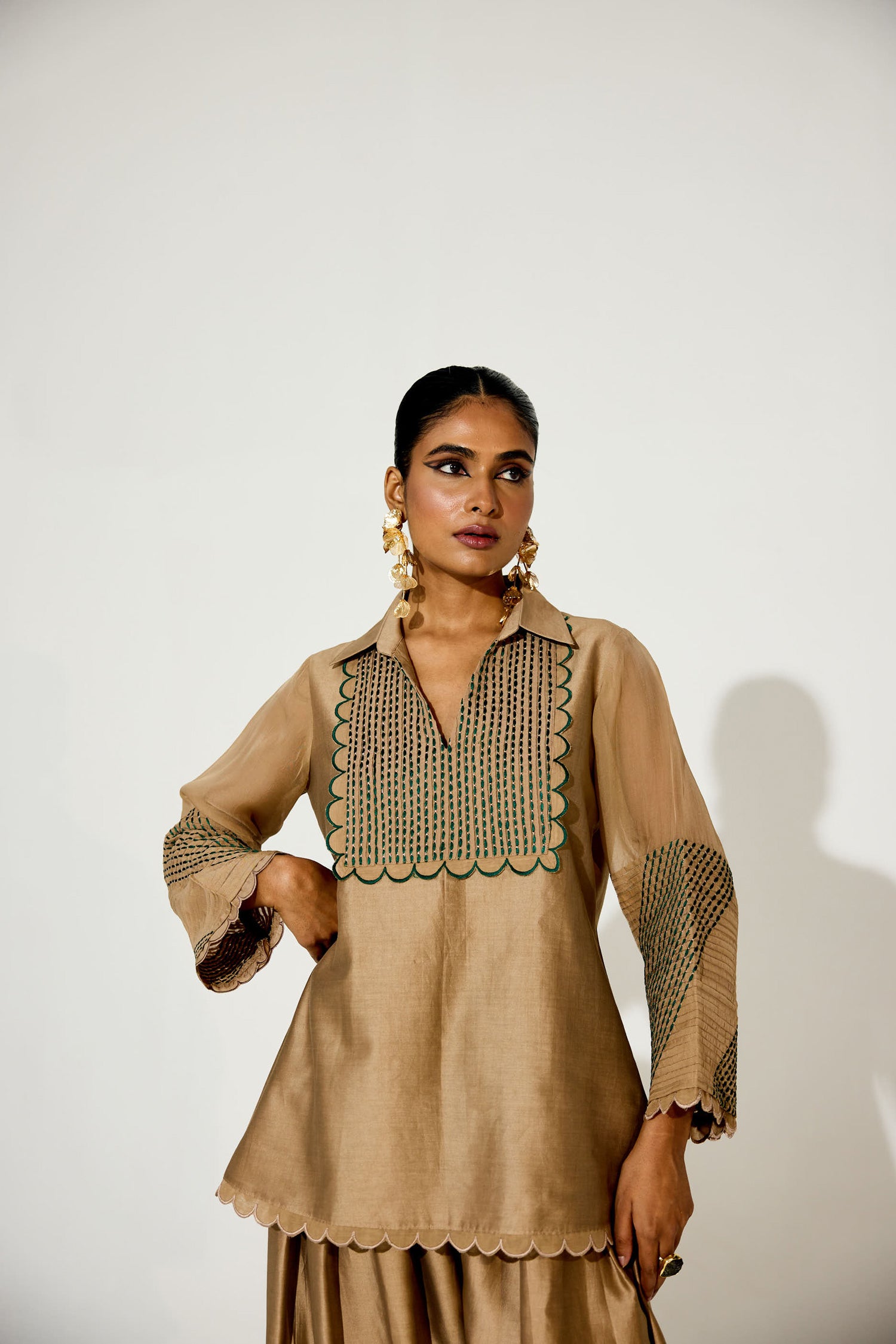 Zara Farshi Co-ord (Vintage Beige)