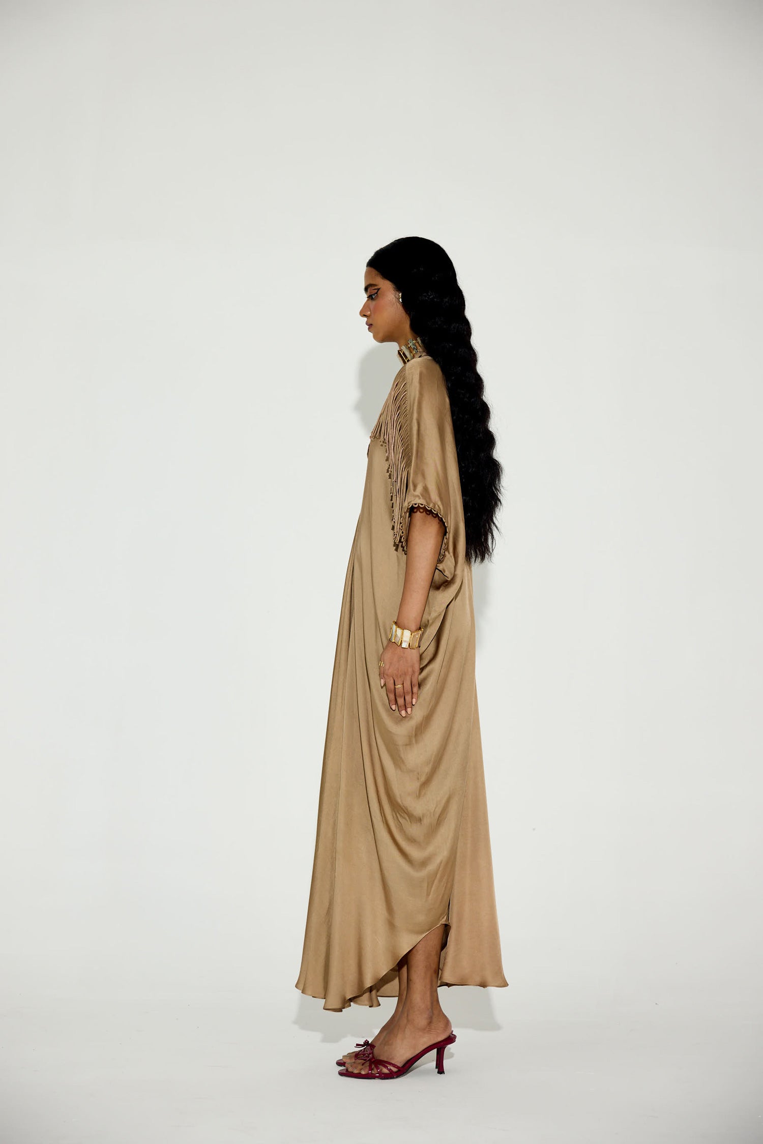 Indy Handcrfated Fringed & Scalloped Neck Draped Kaftan
